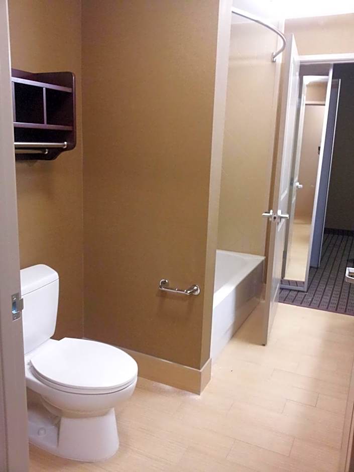 La Quinta Inn & Suites by Wyndham Bellingham