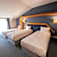 Roof 264 Hotel & Suites