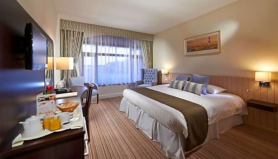 Photo 1 of 8 of 1 Double Bed or 2 Beds