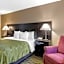 Quality Inn & Suites Des Moines - Merle Hay Road