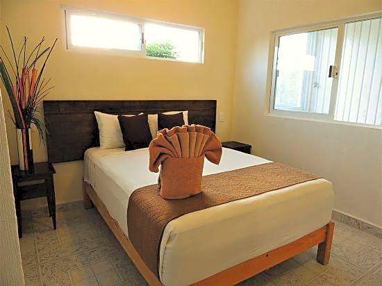 Hotel Shaddai by Lhmg