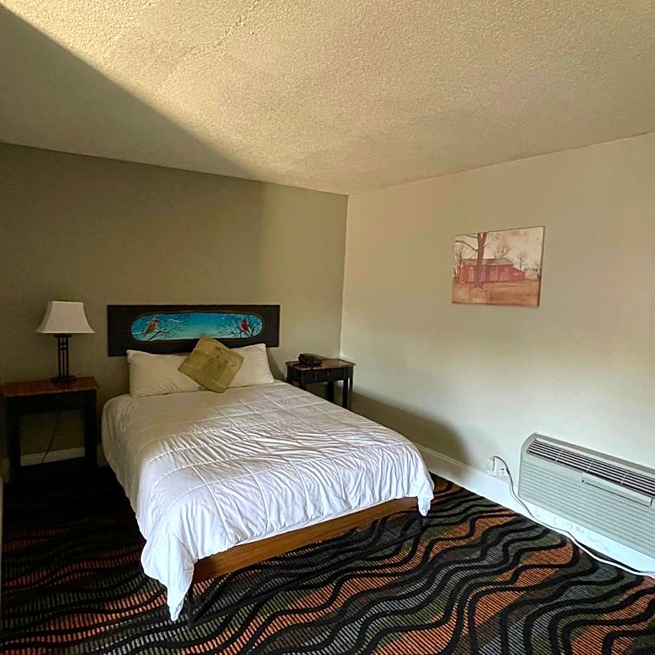 Country Town N' Suites