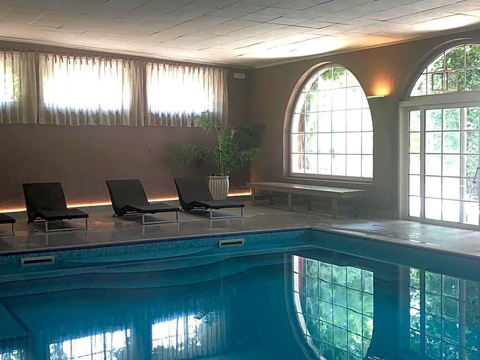 Hotel Vecchia Stazione Mountain Elegance