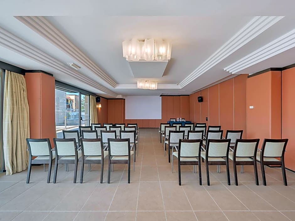 B&B HOTEL Napoli San Mauro