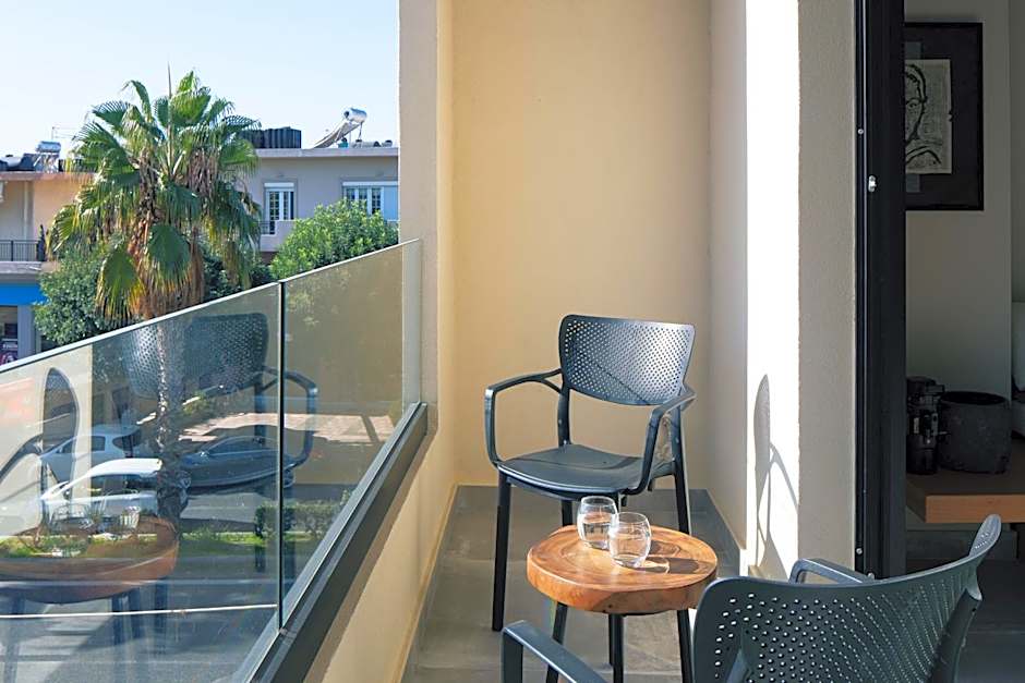 Chapter 02 Gallery Suites