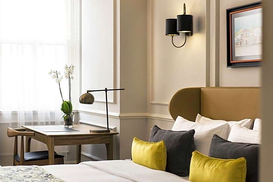 Nevv Bosphorus Hotel & Suites
