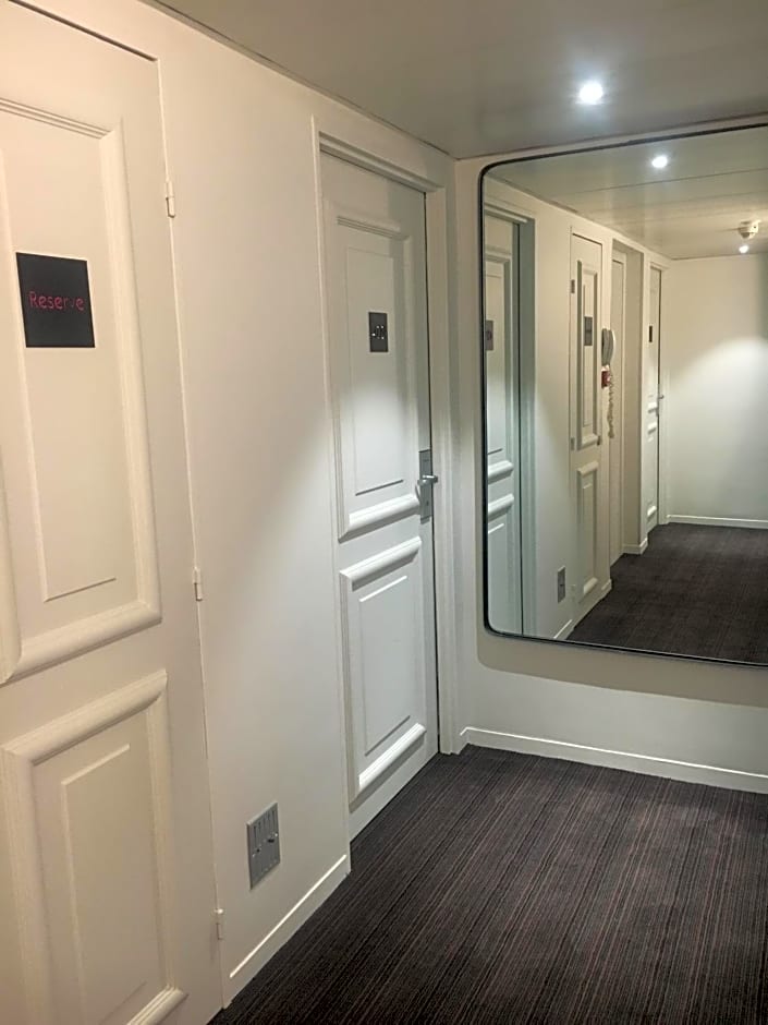 3H Paris Marais Hôtel