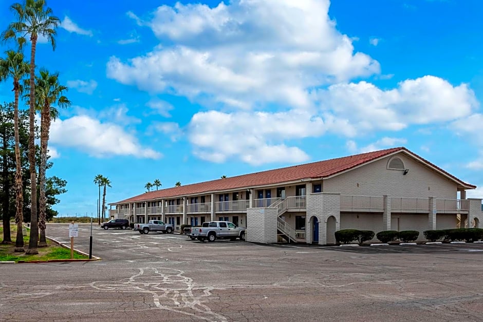 Motel 6-Eloy, AZ - Casa Grande