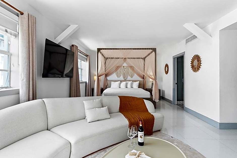 Foto 1 di 11 di Penthouse 1 King Bed, City View, Balcony