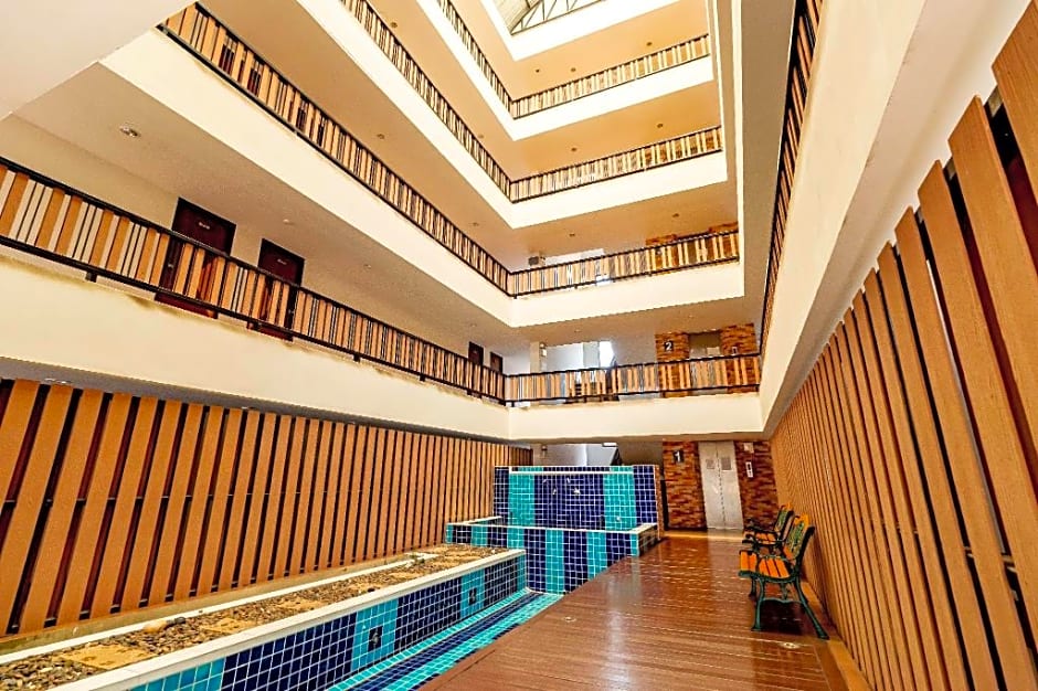 Grannylla Residence Charoenkrung by ZUZU