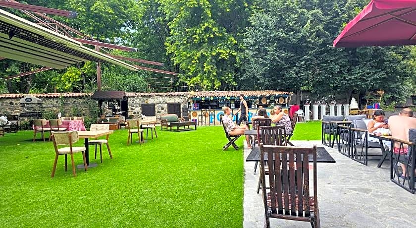 Otantik Hotel Club & Spa
