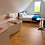 Aux Charmes-Suites cosy et independantes equipees d un frigo, micro ondes et nespresso