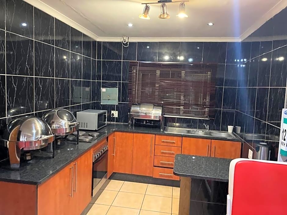 Pale Bohemia Bed And Breakfast