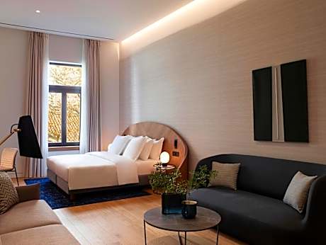 Executive Junior Suite