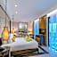 Jambuluwuk Oceano Seminyak Hotel
