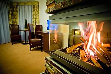 Quadruple Room with Fireplace