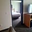 Dothan East Inn & Suites