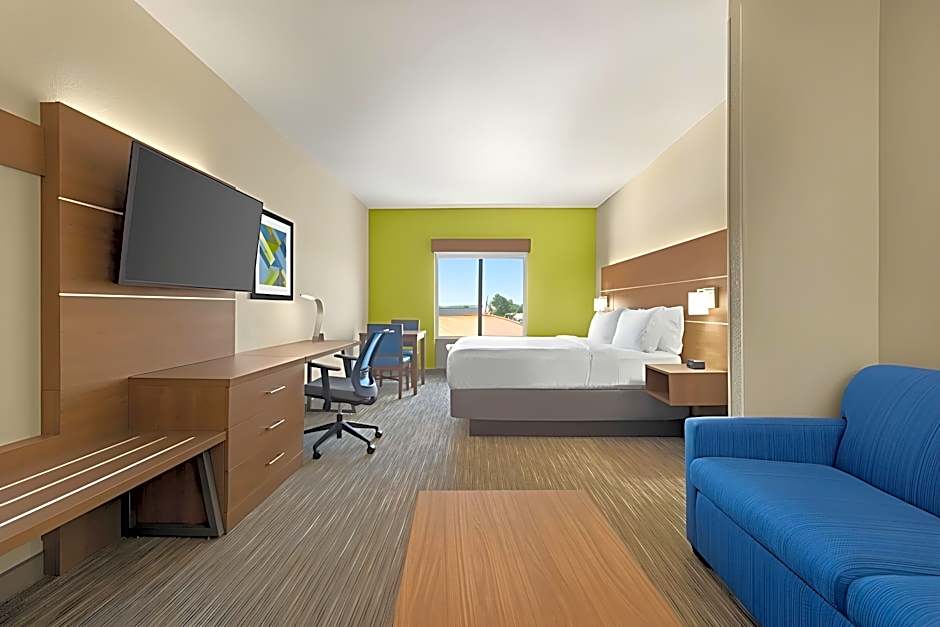Holiday Inn Express Hotel and Suites Akron South-Airport Area By IHG