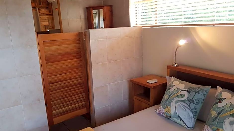 Nkwasi Lodge – Parys, CA