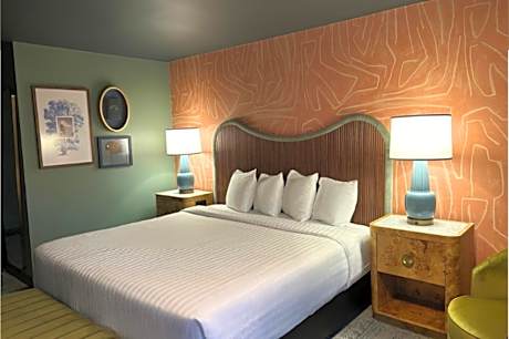 Accessible King Size Bed