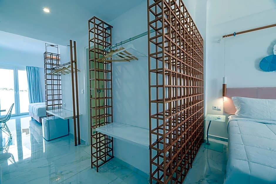 Nama Hotel Tinos
