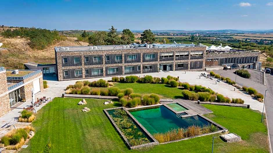 Hotel Vinice Hnanice