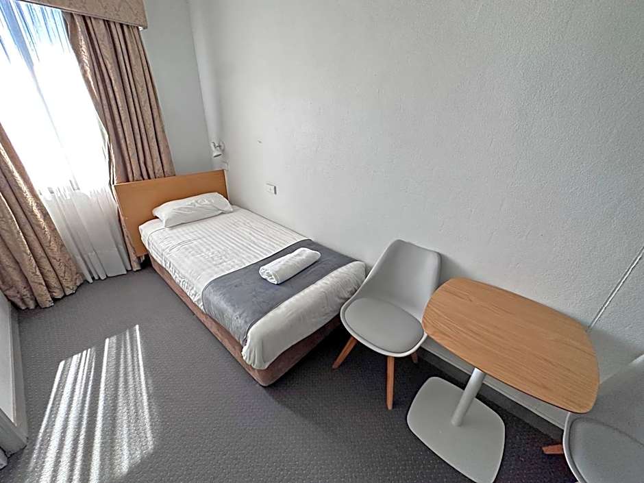 Spa Village Motel