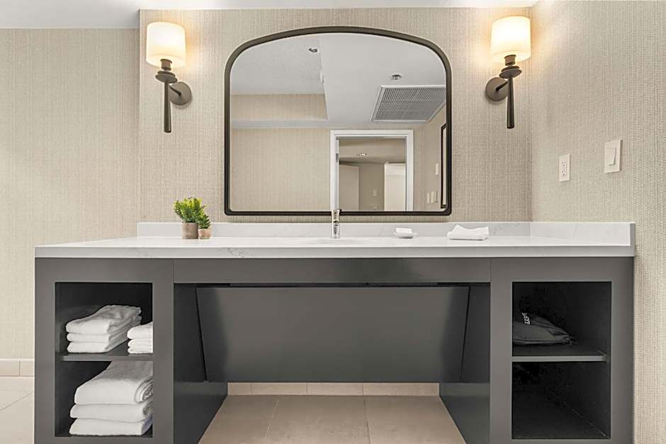 Embassy Suites By Hilton Hotel Los Angeles-International Airport South