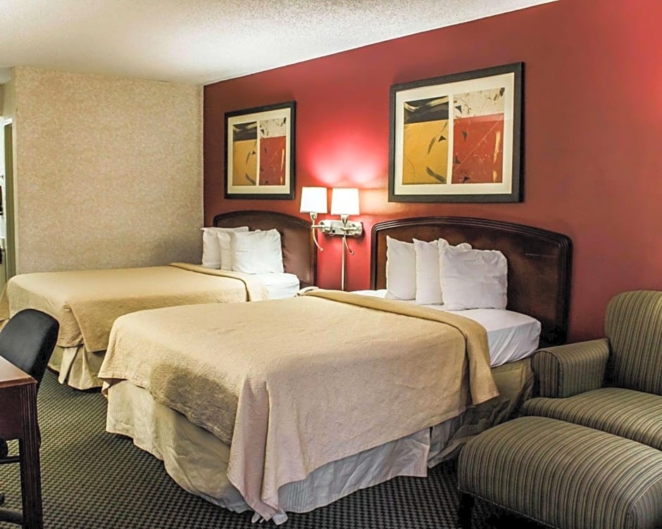 Quality Inn Roanoke near Lake Gaston