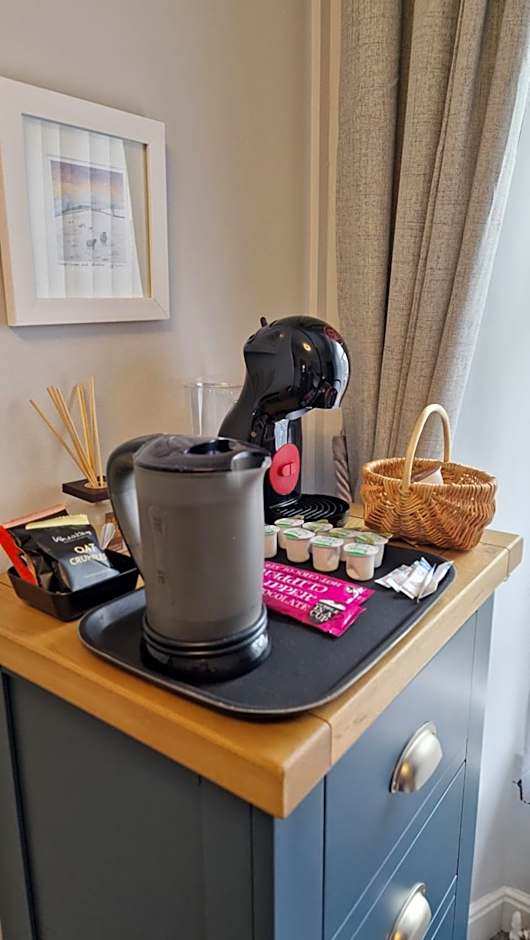 Bonny Brae House by Woodland Park