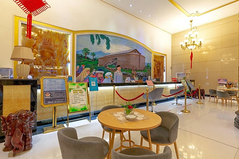 Kunming Noah's Ark Hotel