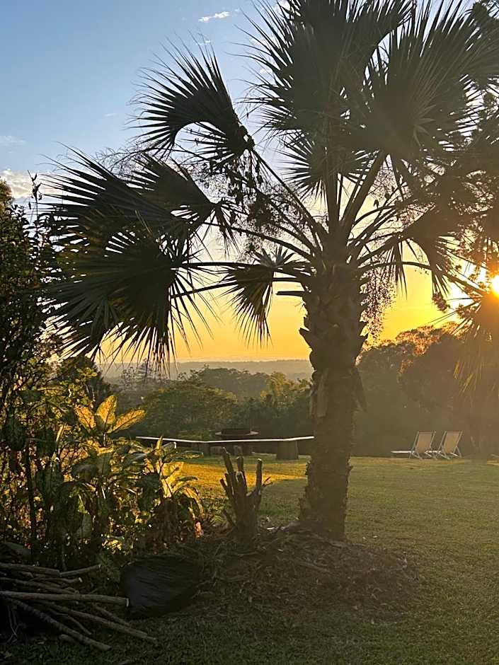 Noosa Hinterland Escape