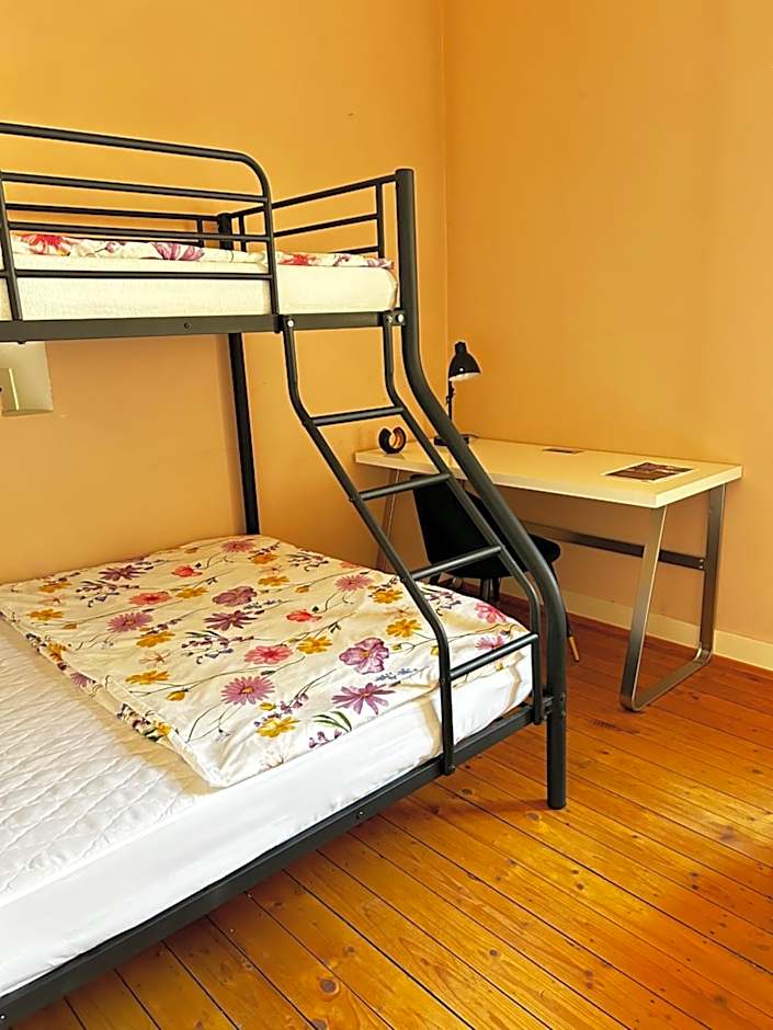 Zimmer 1 Innenstadt Hostel - Denkmalschutz