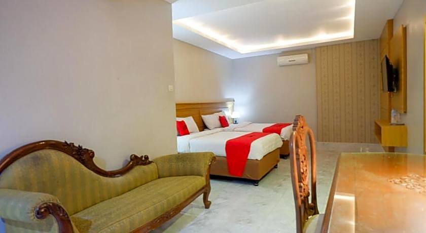 RedDoorz Plus @ Hotel Srikandi Kendari
