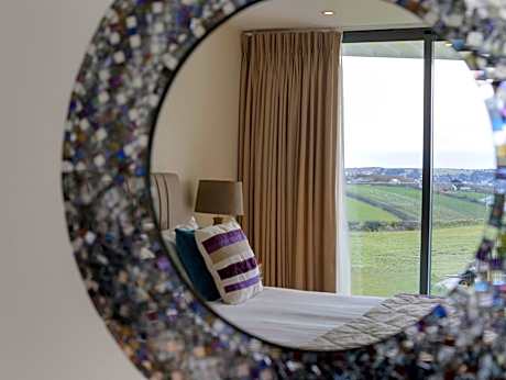 Triple Room with Sea View