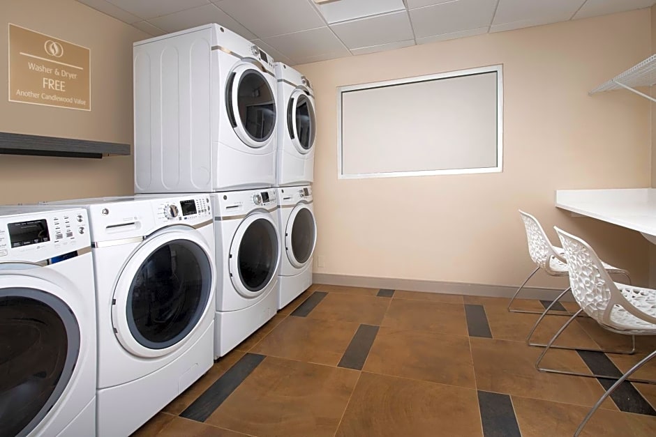 Candlewood Suites Alexandria West, an IHG Hotel