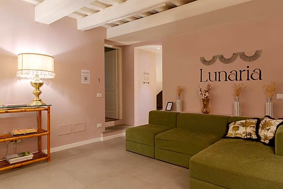 Lunaria Suites - Fyodor Dostoyevsky's house