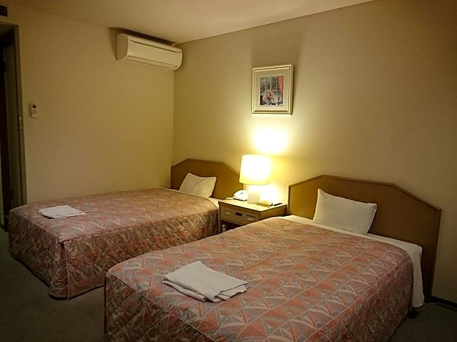 Hotel Lakeland Hikone