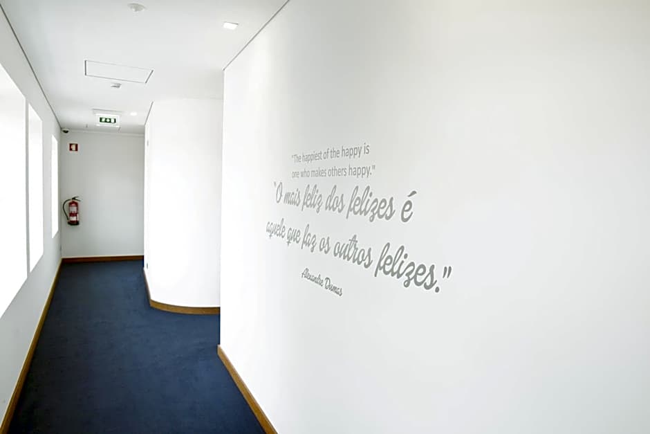 Oca Ribeira do Porto Hotel