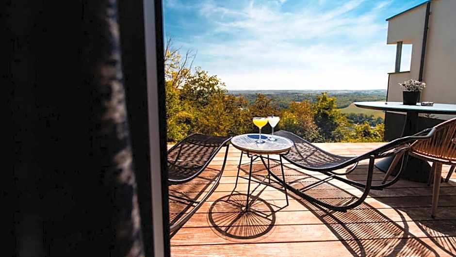 LES 7 MEUSES - Restaurant & Hebergements HOTELIERS - INSOLITES - WELLNESS - GITES