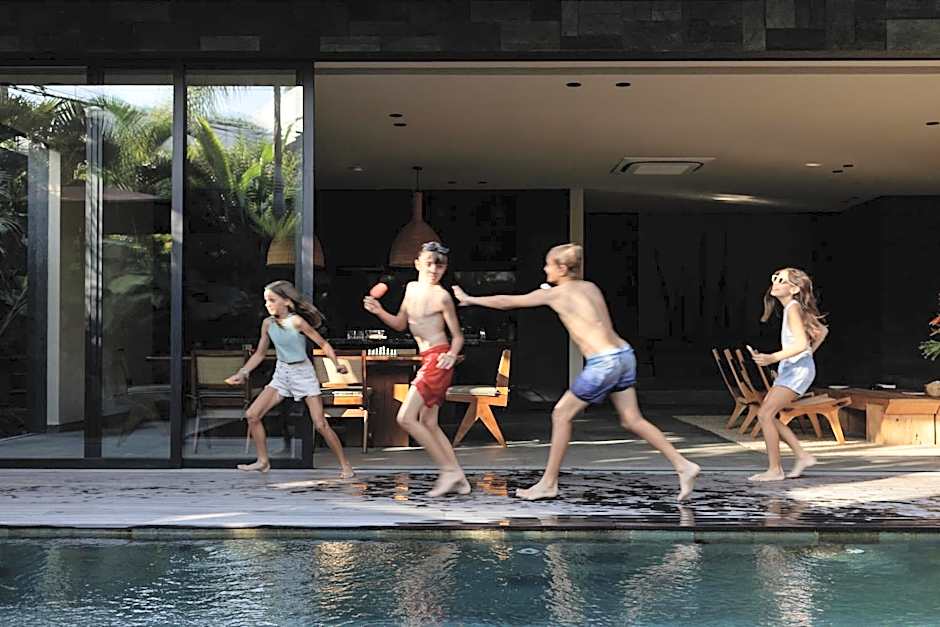 Black Villas Canggu Beach by OXO