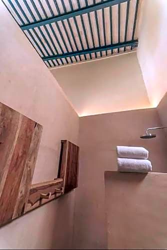 IMIX Hotel
