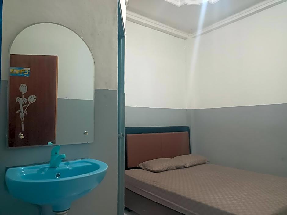 OYO 93090 Multi Plus Inn