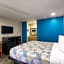 Scottish Inn & Suites