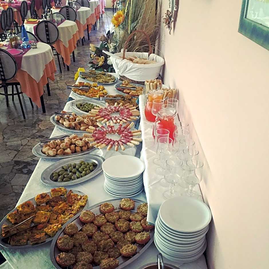 Hotel Diamante 5 minuti dalla fiera di rimini CON PARCHEGGIO INCLUSO