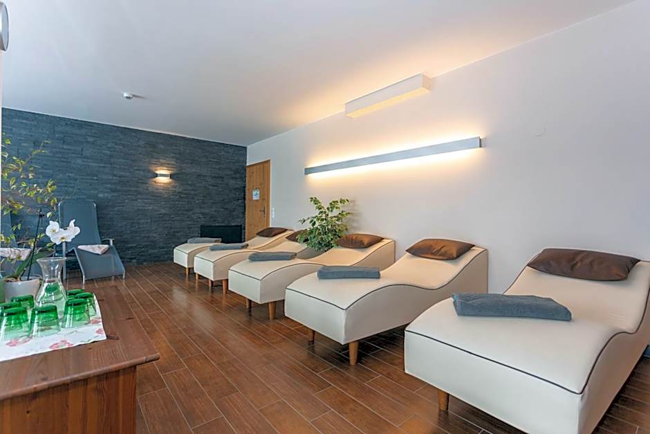 Klawunn Hotel & Apartement