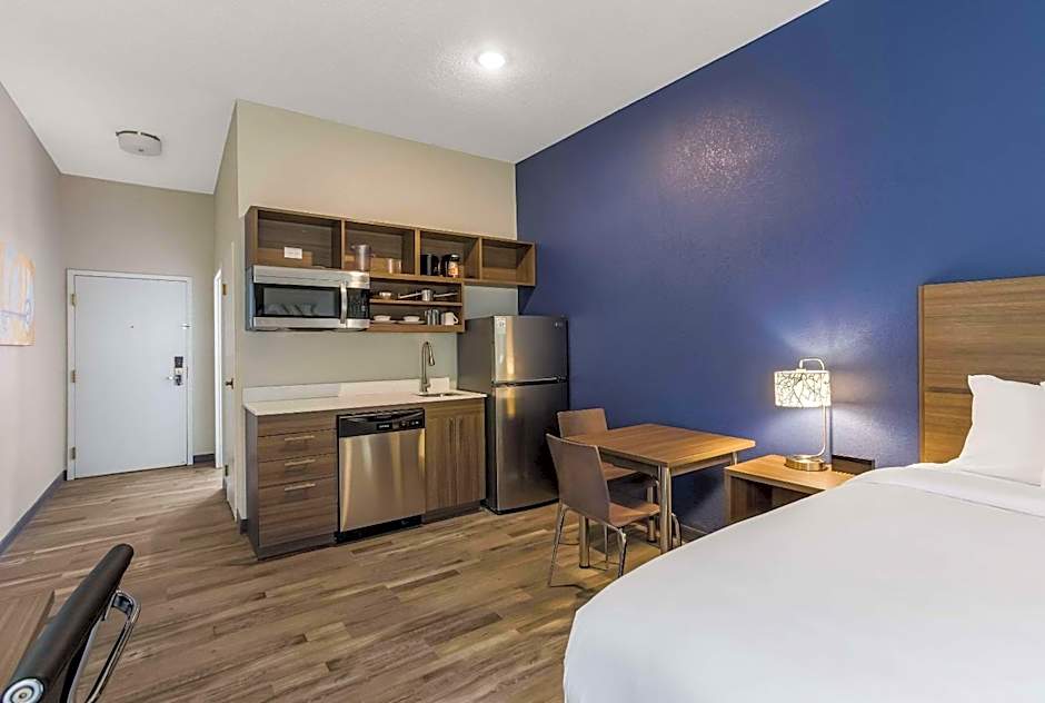 MainStay Suites Bourbonnais - Kankakee