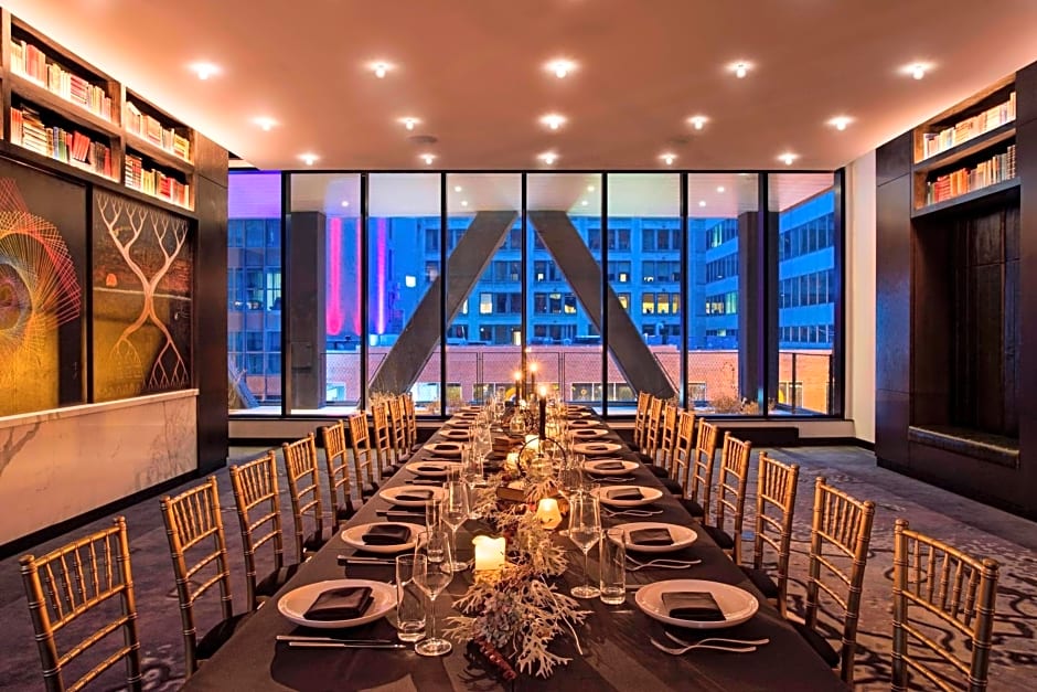 HOTEL EMC2, Autograph Collection by Marriott