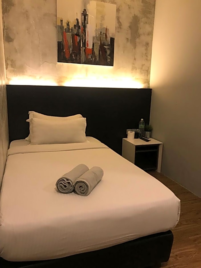 Monaco Boutique Hotel Kampung Air
