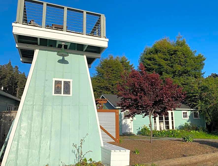 Inn at Schoolhouse Creek